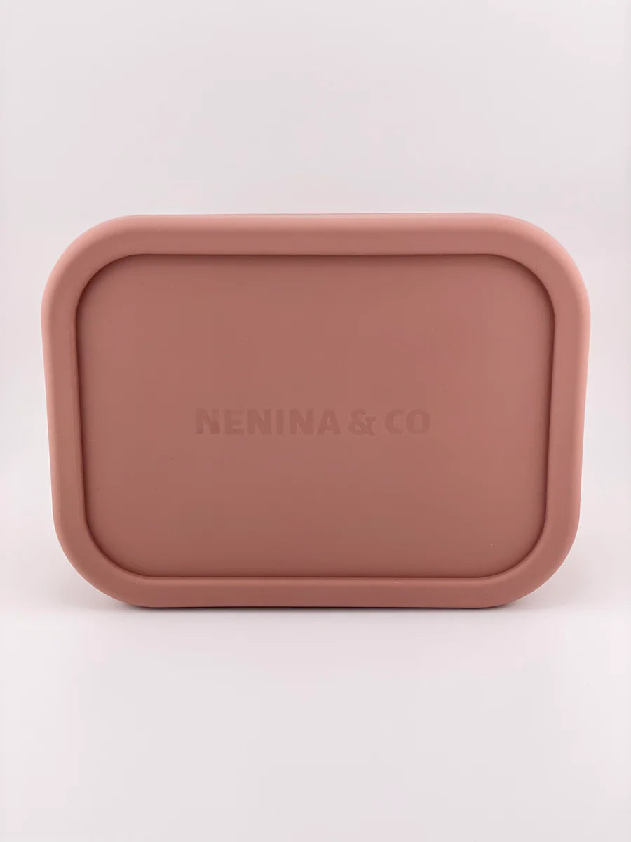 Nuevo set Vajilla 3 piezas rosa + Lonchera Nenina & Co